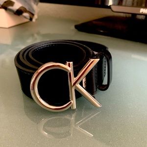 Black leather Calvin Klein belt